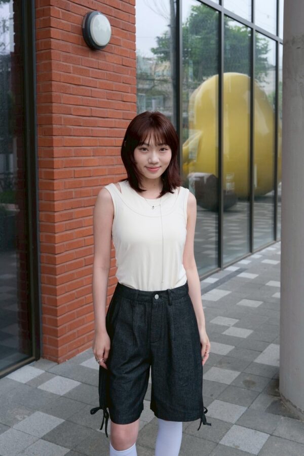 ❗️限量預購❗️ ꕤ 街角漫遊！假兩件彈性棉質bra top （S/M/L）米白