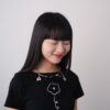 nomo ꕤ 城市微光！光澤印製小花logo短袖T恤（S/M/L） 黑