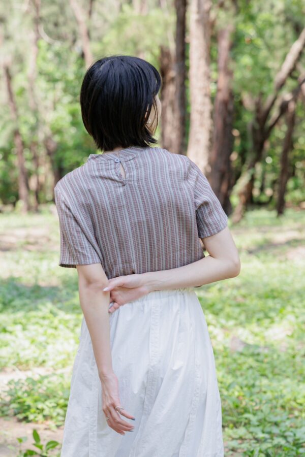 nomo ꕤ 隨性時光！小高領設計短袖上衣 （S/M/L）藍咖混色