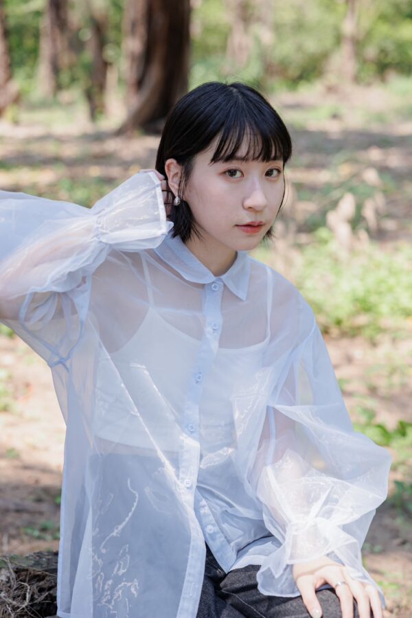 nomo ꕤ 柔和微光！澎澎袖透膚立領襯衫 藍