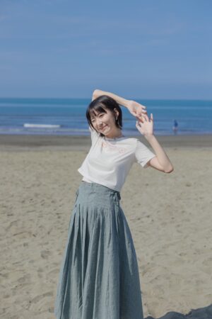 nomo ꕤ 落花繽紛！四朵小花短袖短版上衣 （S/M/L）