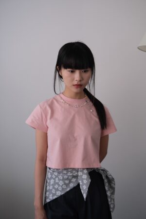 nomo ꕤ 一身花香！簍空小花logo短袖上衣（S/M/L）粉