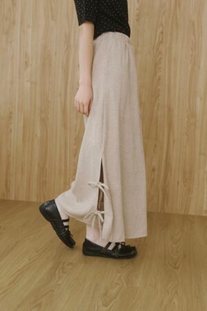 LINE_ALBUM_1103_251031_32 nomo ꕤ 緞語心弦!蝴蝶結造型毛呢長裙 (S/M/L)米白