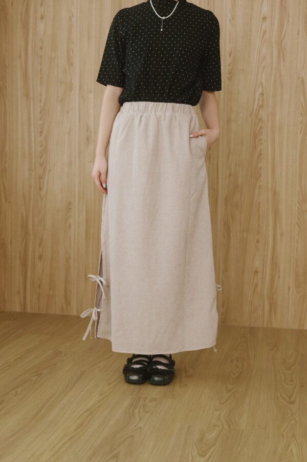 nomo ꕤ 緞語心弦！蝴蝶結造型毛呢長裙 （S/M/L）米白