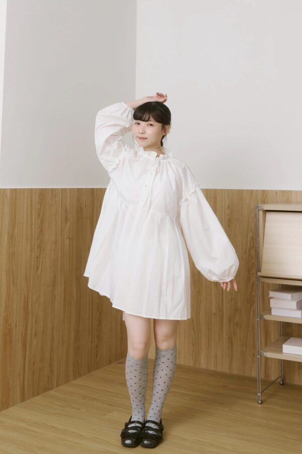 ❗️限量預購❗️ ꕤ 浮影晨露！澎袖立體小洋裝 白