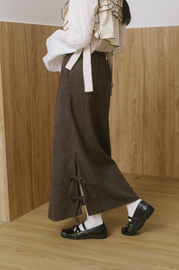 ❗️限量預購❗️ꕤ 緞語心弦！蝴蝶結造型毛呢長裙 （S/M/L）咖