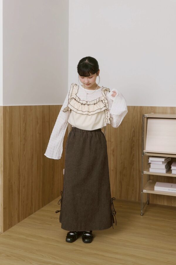 nomo ꕤ 映日微光！側綁帶短版背心 白咖