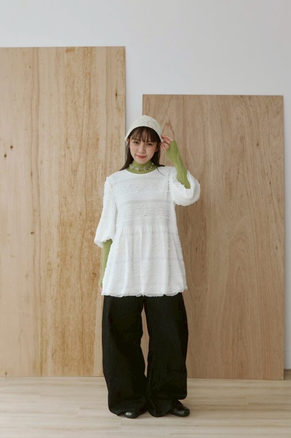 nomo ꕤ 氣泡時光！下擺澎澎設計五分袖上衣 白