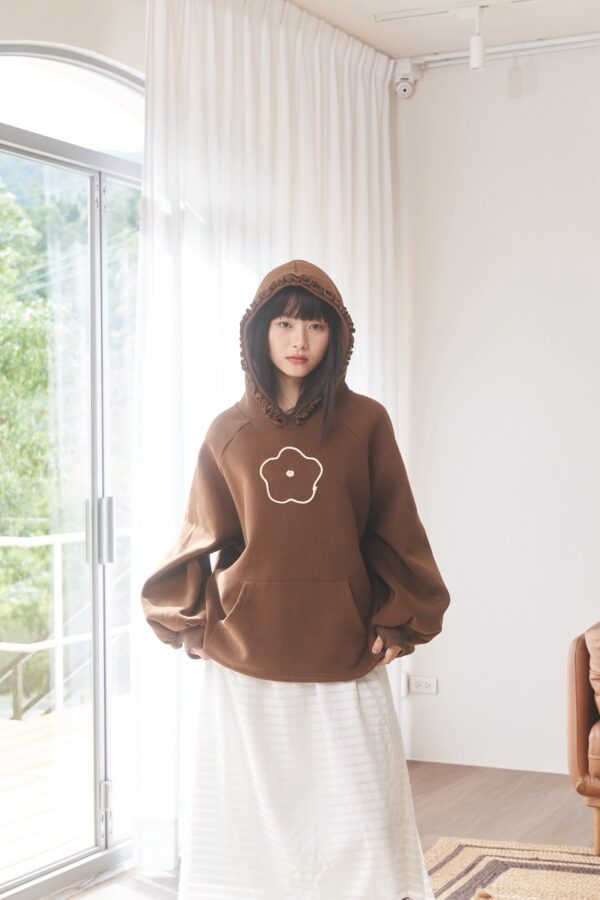 〔 ❗️限量預購 〕nomo ꕤ 野花拾光！花花Logo拇指袖帽T 咖