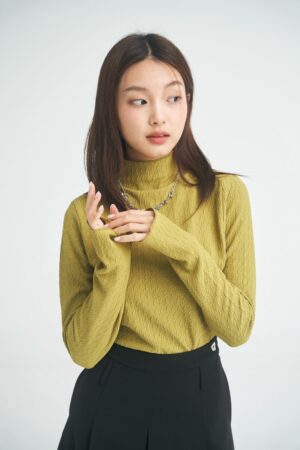 LINE_ALBUM_202615_260106_27 晨霧絮語!極暖厚磅拇指袖套長袖上衣(S/M/L)綠