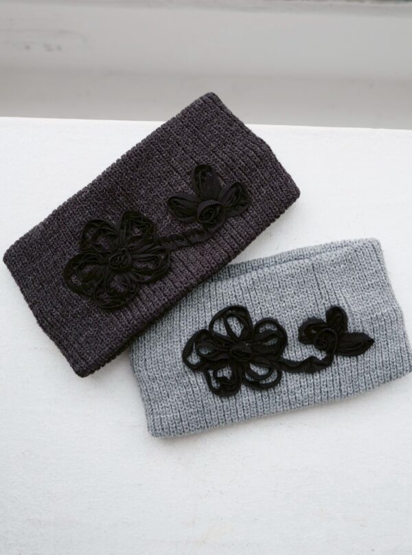 〔 ✿限量預購 〕nomo選物 ꕤ 花花造型彈性髮帶 灰（korea）