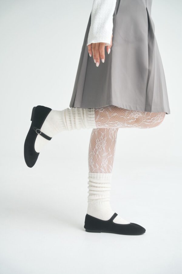 〔 ✿限量預購 〕nomo選物 ꕤ 保暖羊毛捲捲長襪 米白（korea）