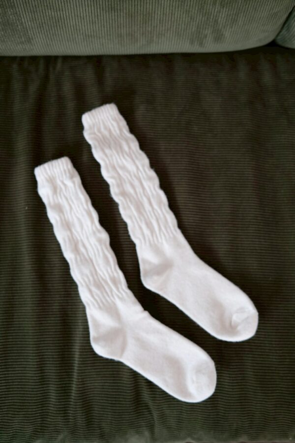 〔 ✿限量預購 〕nomo選物 ꕤ 保暖羊毛捲捲長襪 米白（korea）