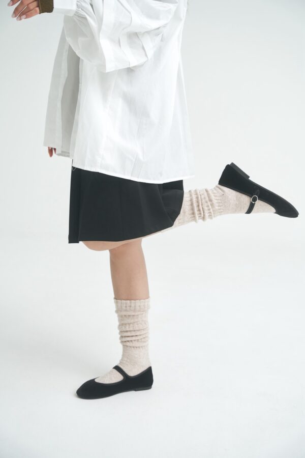 〔 ✿限量預購 〕nomo選物 ꕤ 保暖羊毛捲捲長襪 燕麥（korea）