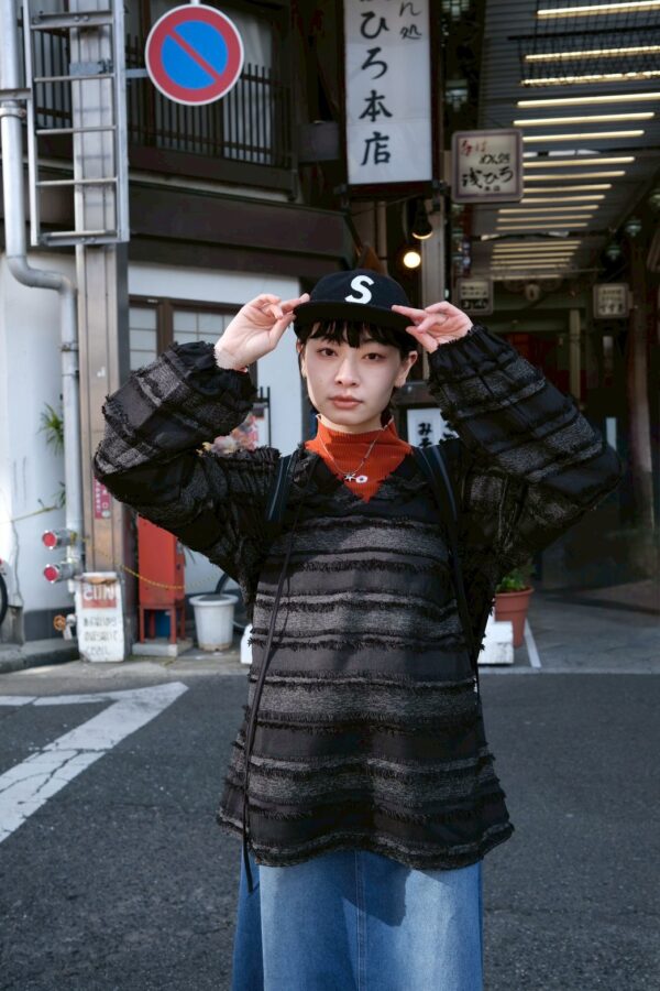 nomo ꕤ 輕暖線條！織紋綁帶澎澎袖上衣 黑