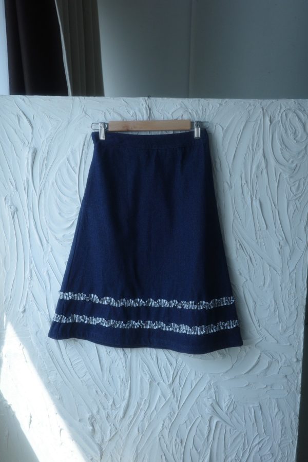 nomo ꕤ 舞動飛揚！下擺荷葉設計牛仔裙（S/M/L）