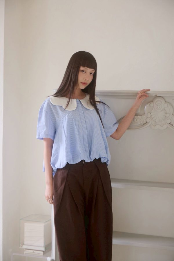 nomo ꕤ 蓬鬆漫遊！花瓣領片澎澎氣球襯衫 藍條紋