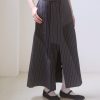 nomo ꕤ 斜角漫步！不對稱設計前開衩西裝裙（S/M/L）