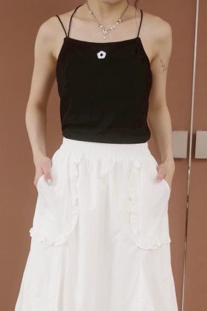 S__126730274 nomo ꕤ 碎冰汽水!附胸墊小花刺繡螺紋bra top(S/M/L)黑