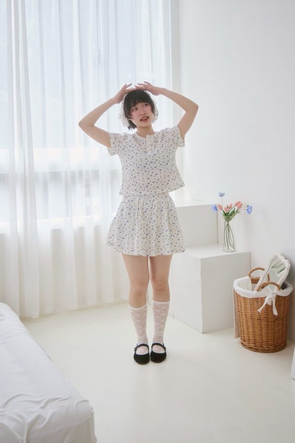 nomo 碎花系列 ꕤ 慵懶花期！碎花華夫格紋短裙＊附短褲（S/M/L）白