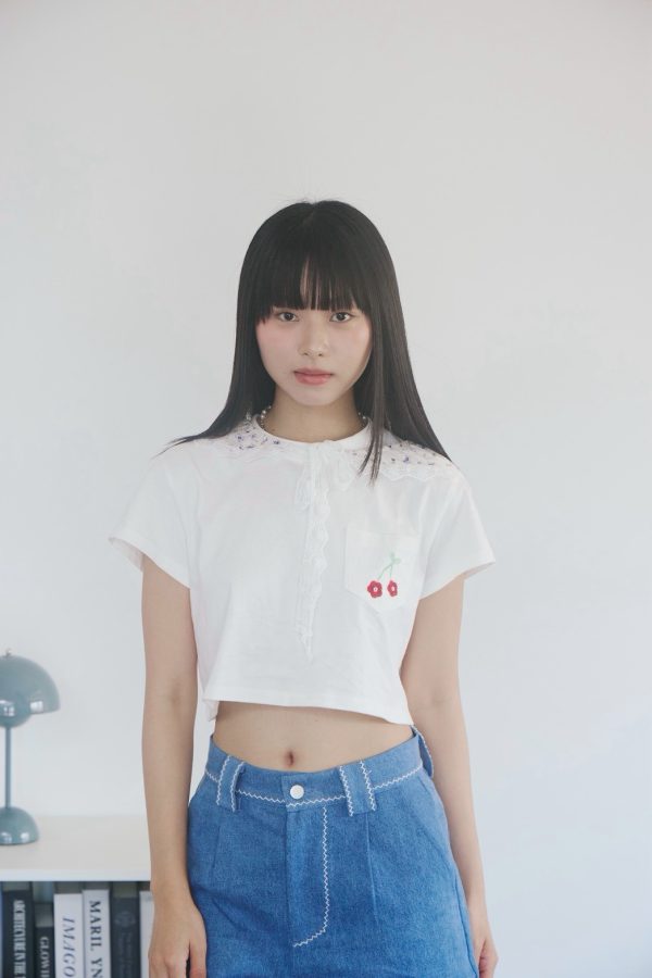nomo ꕤ 午後果香！櫻桃刺繡口袋設計短袖上衣（S/M/L）白